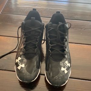 Under armor football cleats